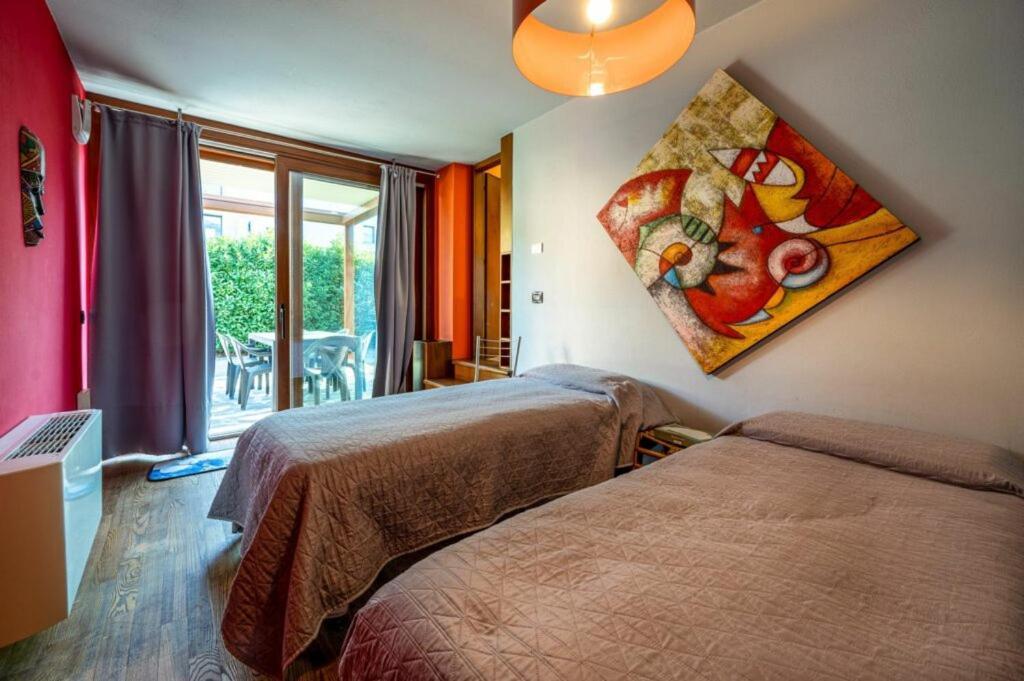 Villa Iris -Pet Friendly Stay - Garden - Private Parking- Bike Friendly Holiday House Colico Εξωτερικό φωτογραφία