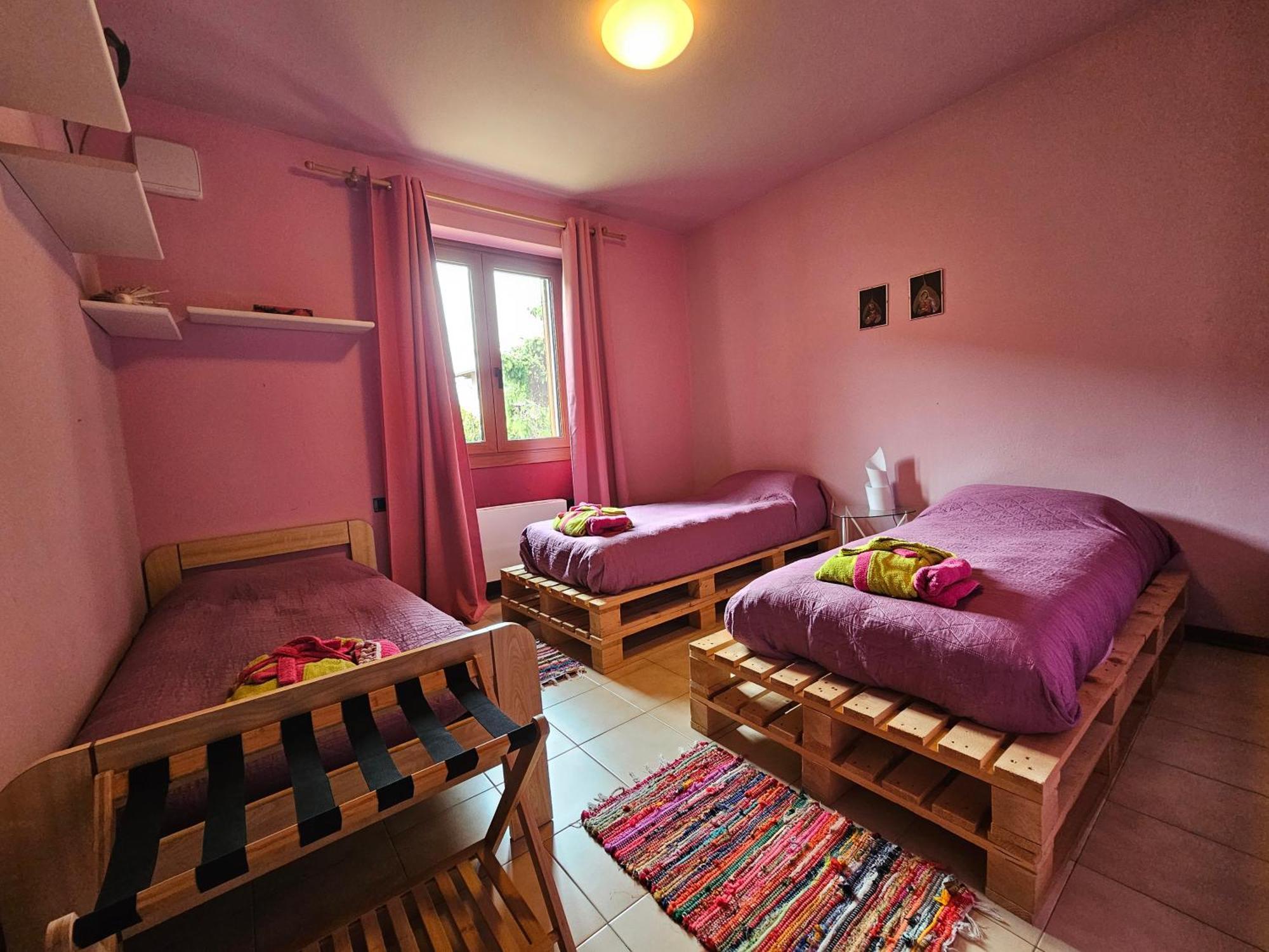 Villa Iris -Pet Friendly Stay - Garden - Private Parking- Bike Friendly Holiday House Colico Εξωτερικό φωτογραφία