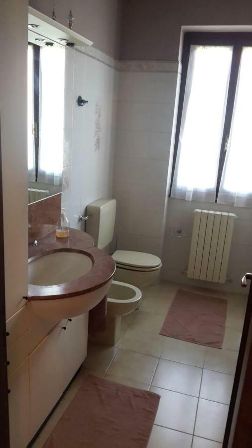 Villa Iris -Pet Friendly Stay - Garden - Private Parking- Bike Friendly Holiday House Colico Εξωτερικό φωτογραφία