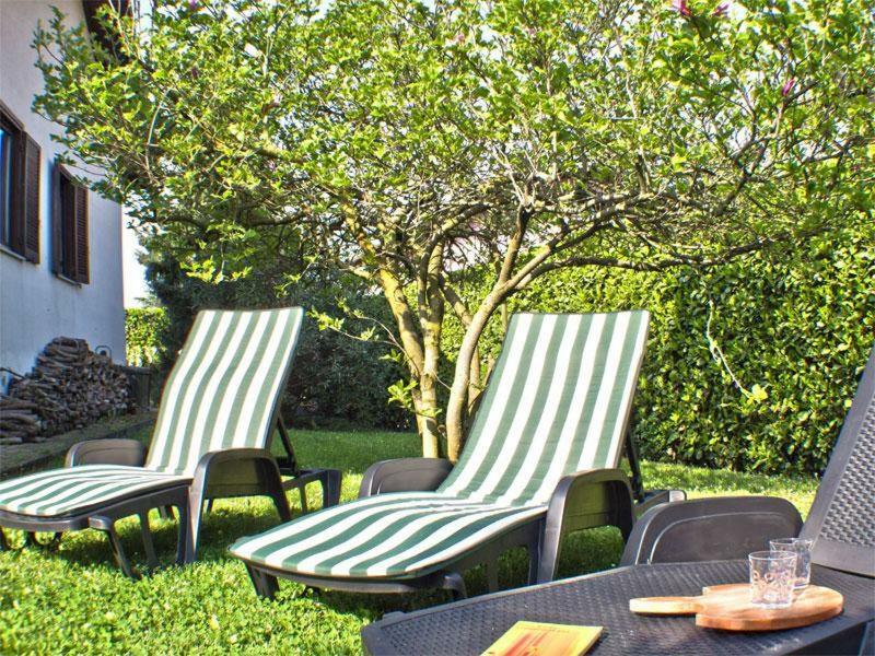 Villa Iris -Pet Friendly Stay - Garden - Private Parking- Bike Friendly Holiday House Colico Εξωτερικό φωτογραφία